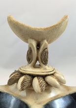 Load image into Gallery viewer, Crescent Moon Rising